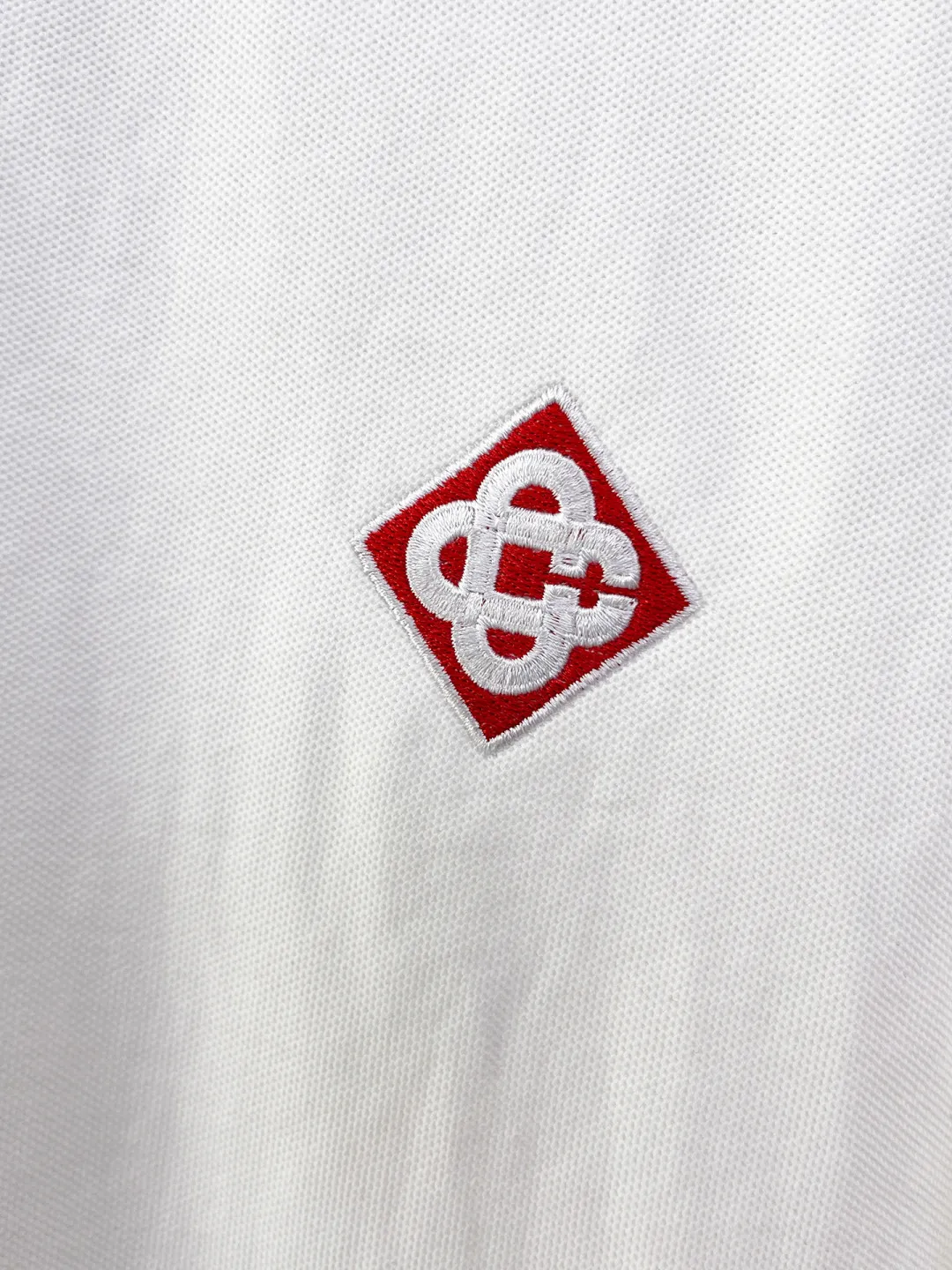 Casablanca New Arrival long-sleeved Polo shirt, original fabric, official Same Style, made of pure cotton pique fabric, custom-made in the same vat, feels very comfortable and smooth, very wide and stylish, produced by a first-line brand Factory, imported Behringer embroidery machine, embroidery is full and textured, collar and collar ribs are woven with imported yarn, will not deform after long-term wear, the most New Arrival style in autumn and winter, fashionable and individual, super Versatile and good-looking Very suitable for both men and women. A must-have item for everyone. Size: M-XXXL